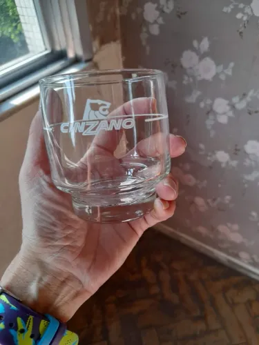 Vendo 6 copos de vidro 200ml da cinzano