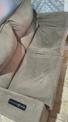 Sofá para reparos