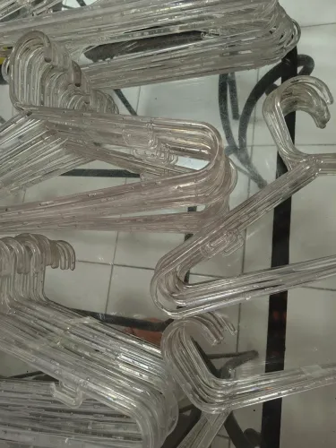 Cabides acrílico