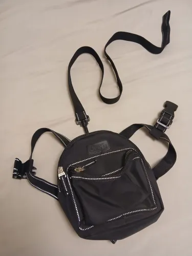 Mochilinha infantil com cinto pra distância