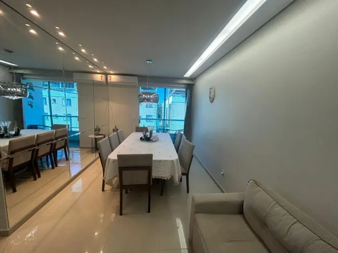 Apartamento (Padrão), com 3 quartos e 2 banheiros à Venda, 90 m² em Uberlândia/MG