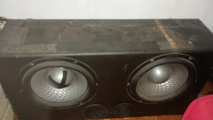 Som automotivo bravox com 2 auto falantes
