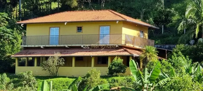Chácara com 7.200mts em Gonçalves - MG para venda.