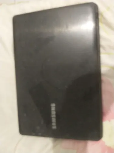 Vendo notebook com defeito