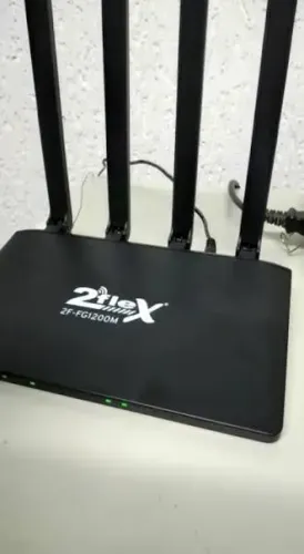 Roteador Dual Band AC 1200mbps 4 Antenas - Seminovo (Super Rápido)