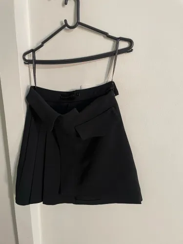 Saia Acostamento Elegância preta