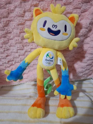 Pelúcia Mascote Vinícius Olimpíadas Rio 2016