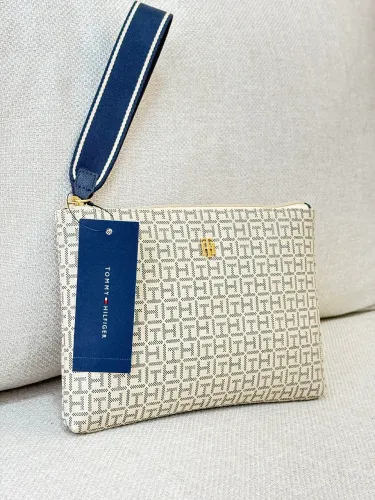 Bolsa de Mão Tommy Hilfiger - Wristlet