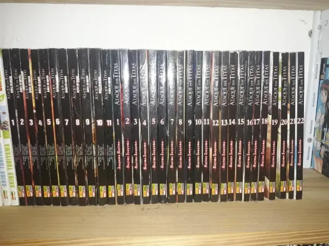 Coleção Mangás Attack on Titan - Volume 1 ao 22