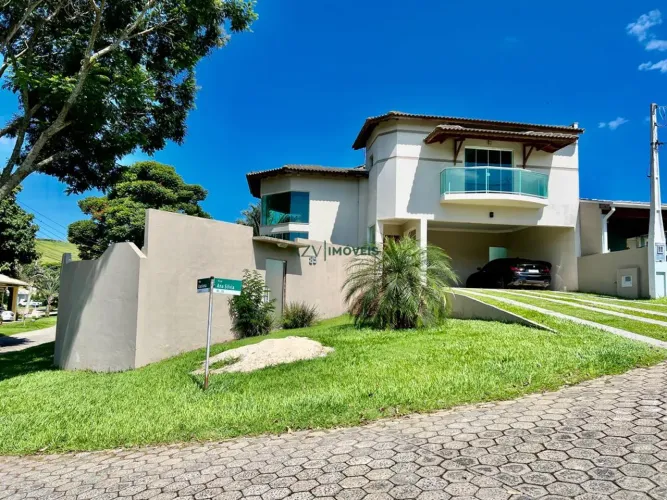 Casa à Venda no Condomínio Jardim Nova Cachoeira - Cachoeira Paulista - SP