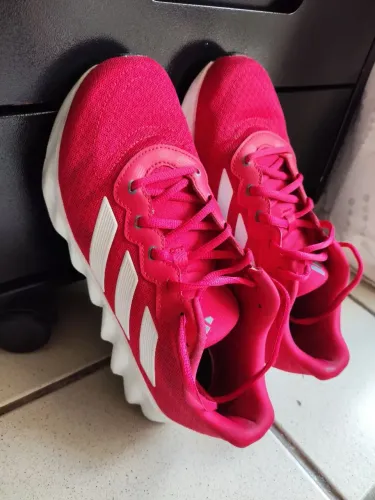 Tênis Adidas Original n° 38