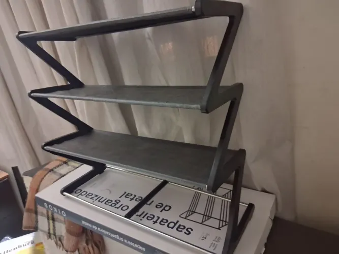 Sapateira Metal Oikos Nova (60x55x25) - Entrega Grátis em Ribeirão Preto