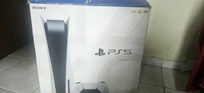 PLAYSTATION 5 COM LEITOR DE MIDIA FÍSICA