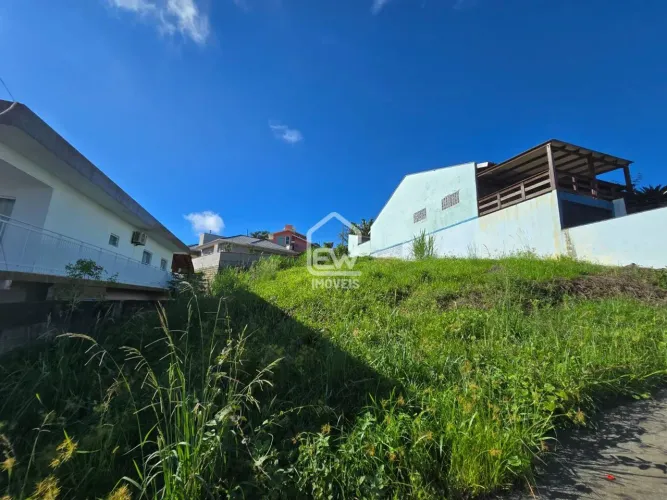 Terreno Pronto Para Construir com Área Total de 450m² em Schroeder, SC