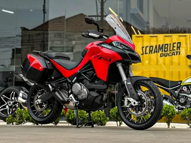 Ducati Multistrada V2S