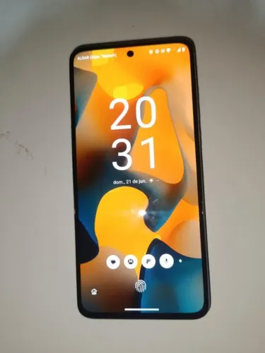 moto g84 5G usado (câmera traseira trincada, carcaça semi nova, bateria saudável )