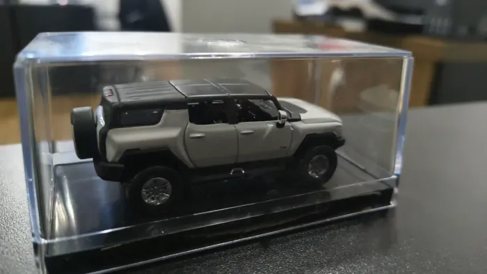 Modelo de Miniatura de carro para colecionador - Hummer EV Branca 1:64