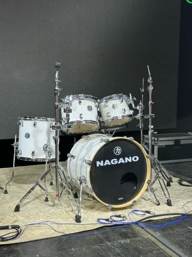 Bateria acústica Nagano concert 