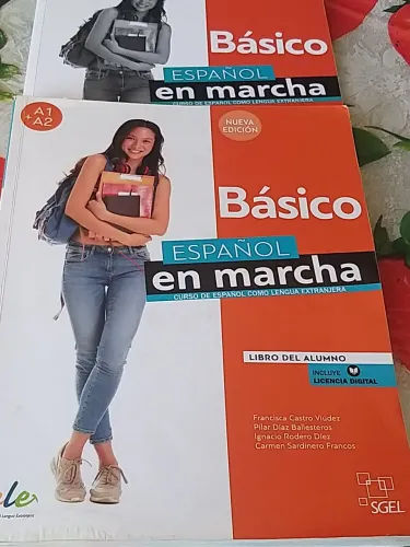 Livro Espanhol