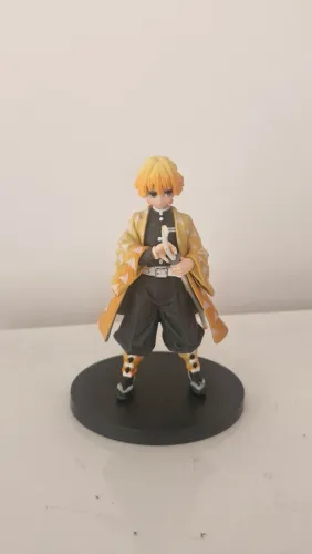 Figure zenitsu - demon slayer