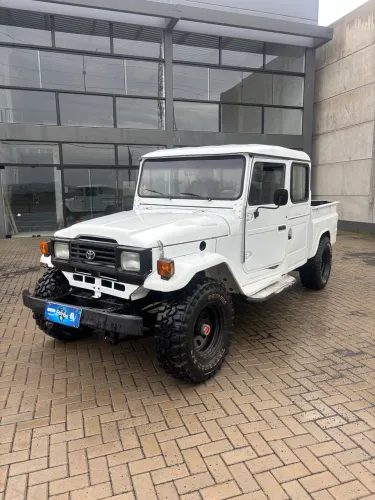 Toyota Band.Picape Chassi Longo Diesel 1997