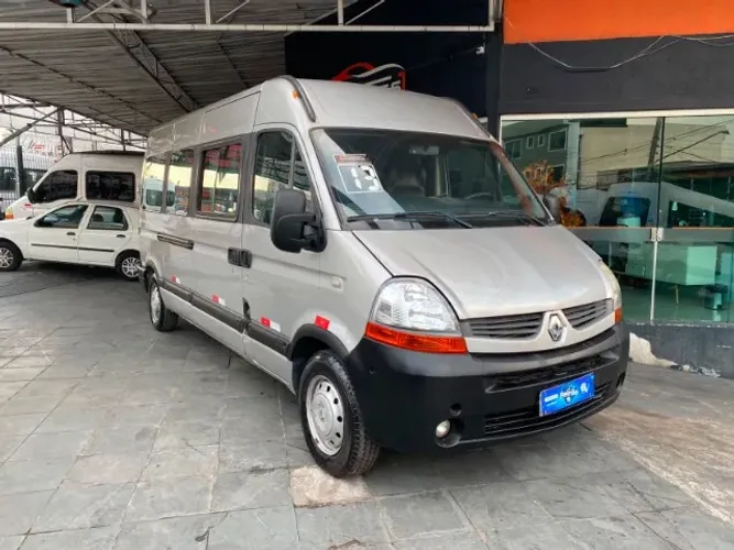 Renault Master 2.3 DCI Executive Longo 16L Dies 2013