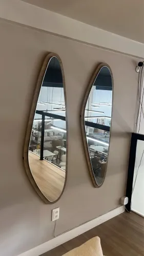 2 Espelhos decorativos com iluminação em LED