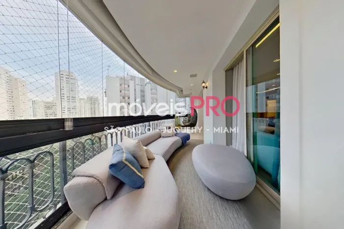 Apartamento a venda Campo Belo com 311m2, 4 suítes e 6 vagas