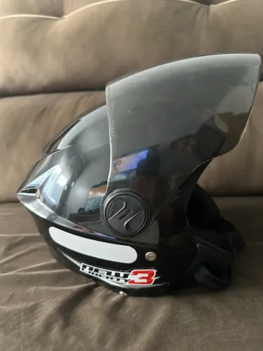 Capacete New liberty 3