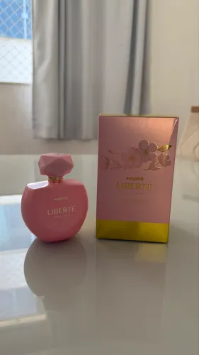 Perfume Liberte Exclusif We pink