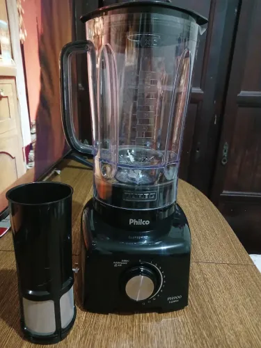 Vendo liquidificador Philco PH 900
