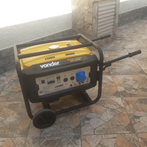 Vendo Gerador Vonder GGv 6000 a Gasolina