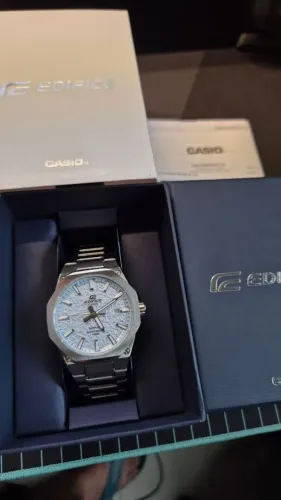 Casio Edifice Quartaz Ice Blue