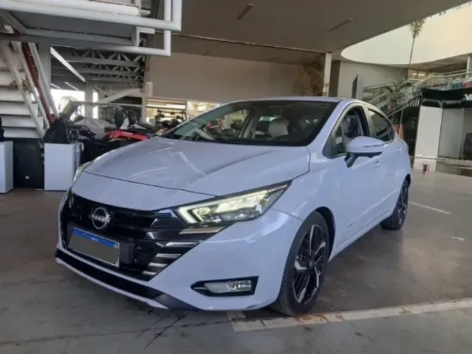 Nissan Versa Exclusive 1.6 16V Flex AUT 2024