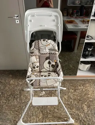 Cadeirinha de alimentação