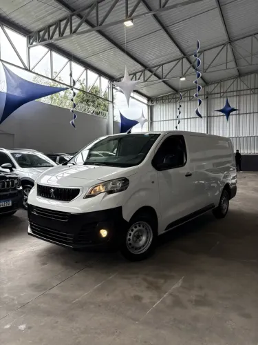 Peugeot Expert Business Pack 1.6 Turbo Diesel 2022
