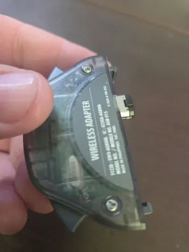 Adaptador wireless para GBA original.