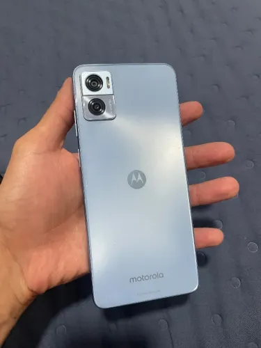 Celular Motorola e22