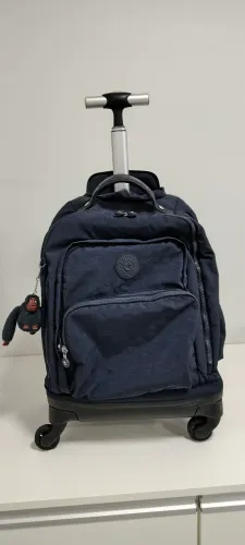 Mochila Kipling original com rodinhas 