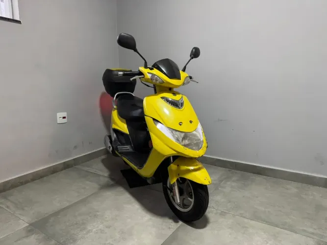 Suzuki An125 burgman 2007 - REPASSE!!!! MOTOR OK, SOMENTE CARENAGEM A SER FEITA.