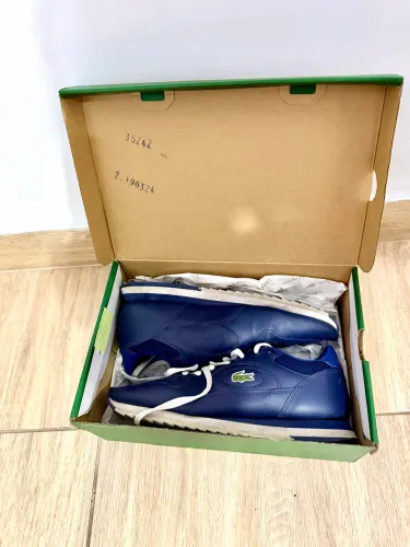 Tênis Lacoste Linetrack 41