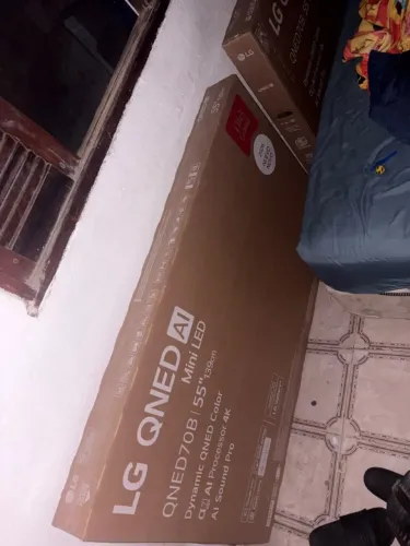Vende-se tv ?