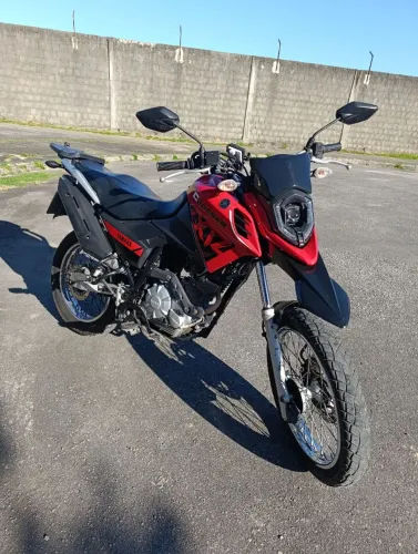 Yamaha Crosser 150 2024 Vermelha - R$ 18.990,00