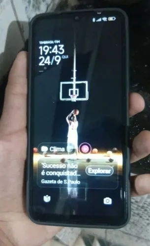 Estou vendendo meu Redmi 13C, ótima bateria, 256 memória de armazenamento e 8 de ram.