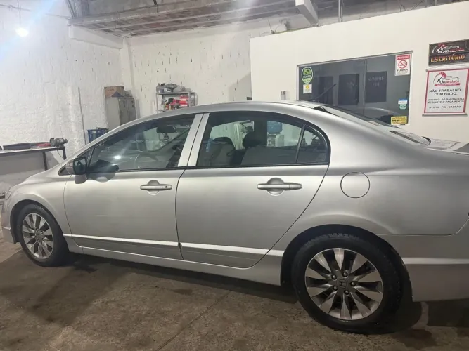 Honda Civic Sed. Lxl/ LXL SE 1.8 Flex 16V Aut. 2011