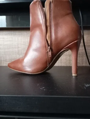 Bota marca vizzano 65