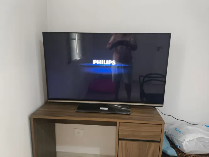 Vendo TV Philips ambiligh 3D 47"
