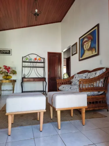 Casa em Salinas com 04 Quartos, Praia do Atalaia