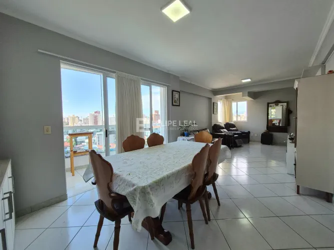 Apartamento em Estreito - Florianópolis