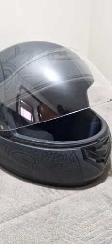 Capacete